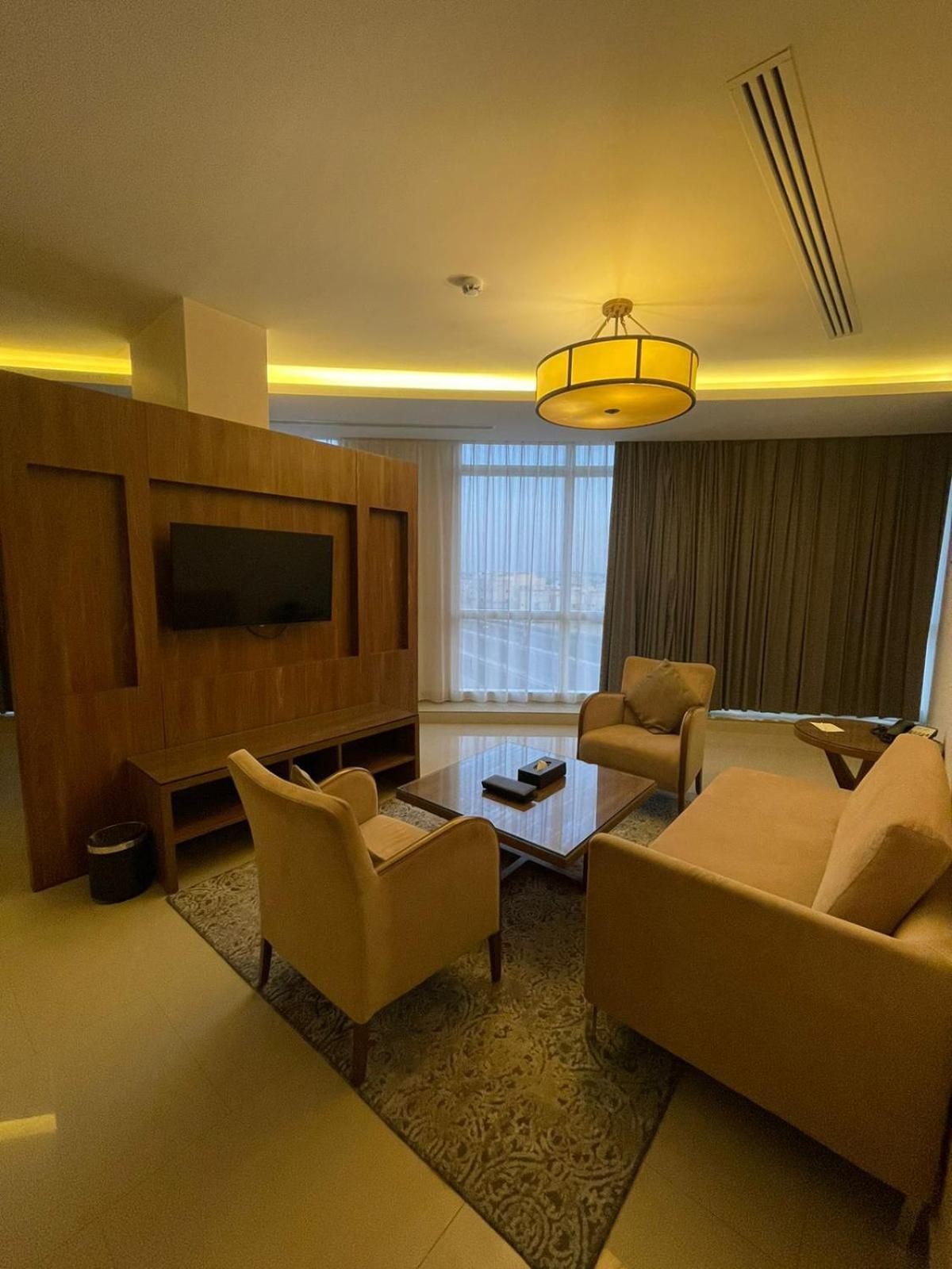 Best Western Plus Burajda Kültér fotó