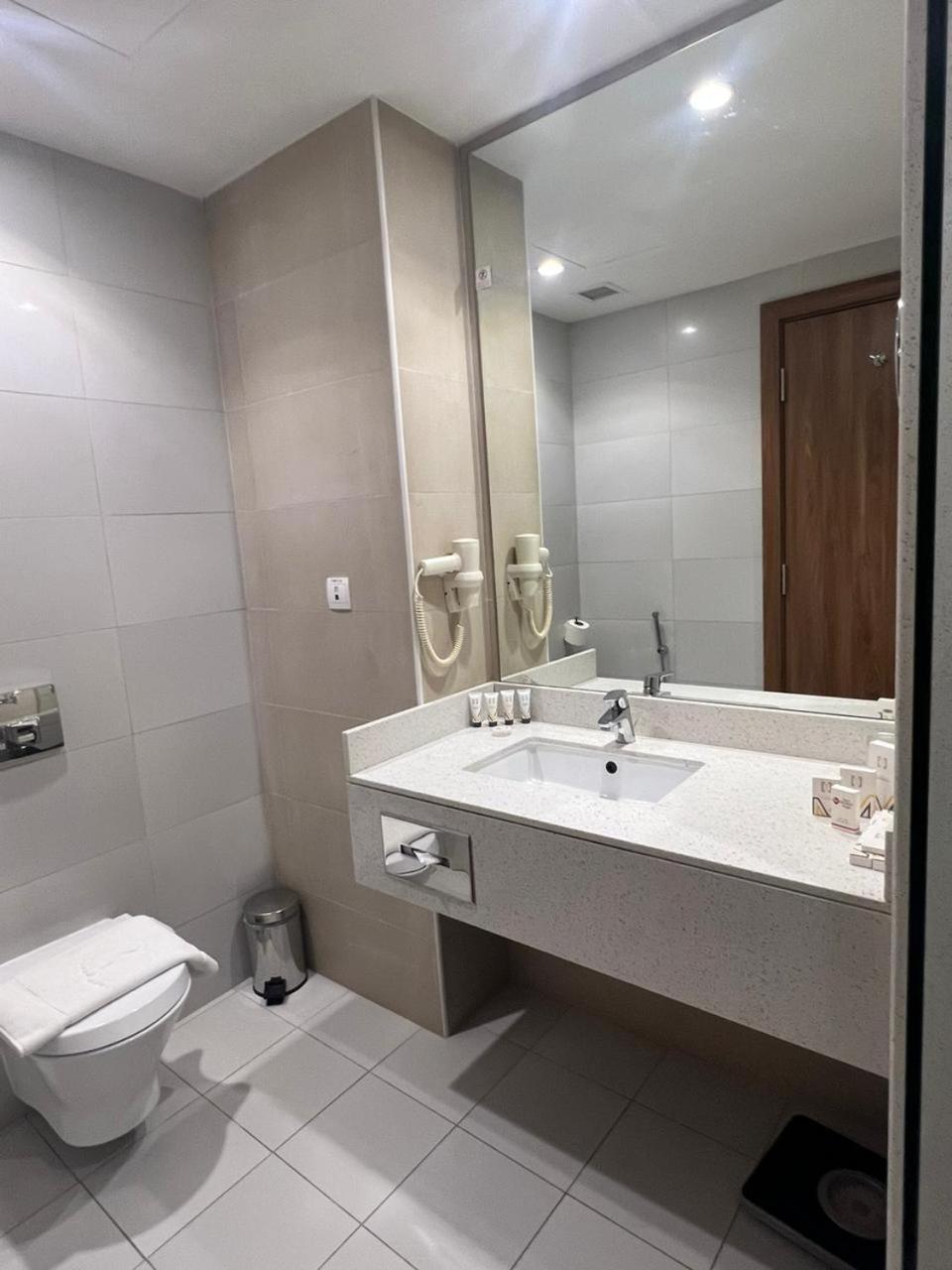 Best Western Plus Burajda Kültér fotó